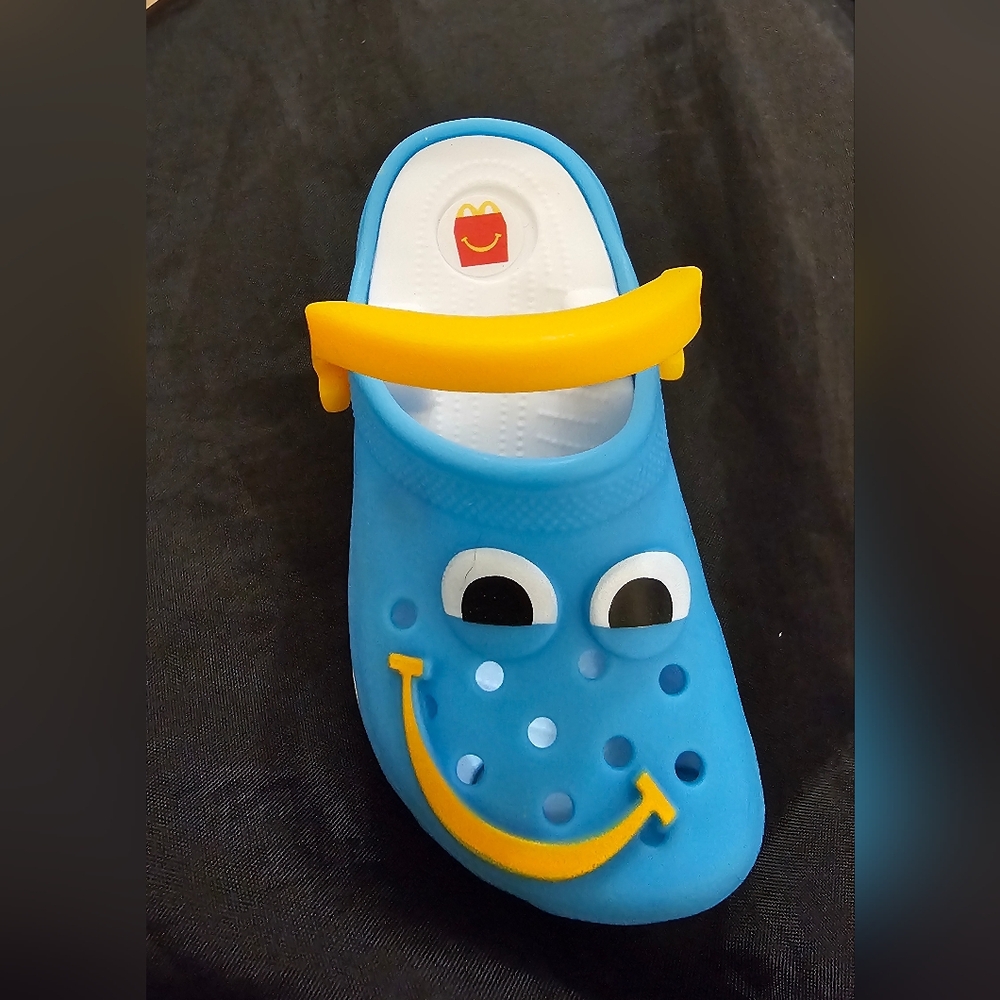 McDonald's Happy Meal 2024 Blue with Yellow Strap Croc Toy New Without Tags